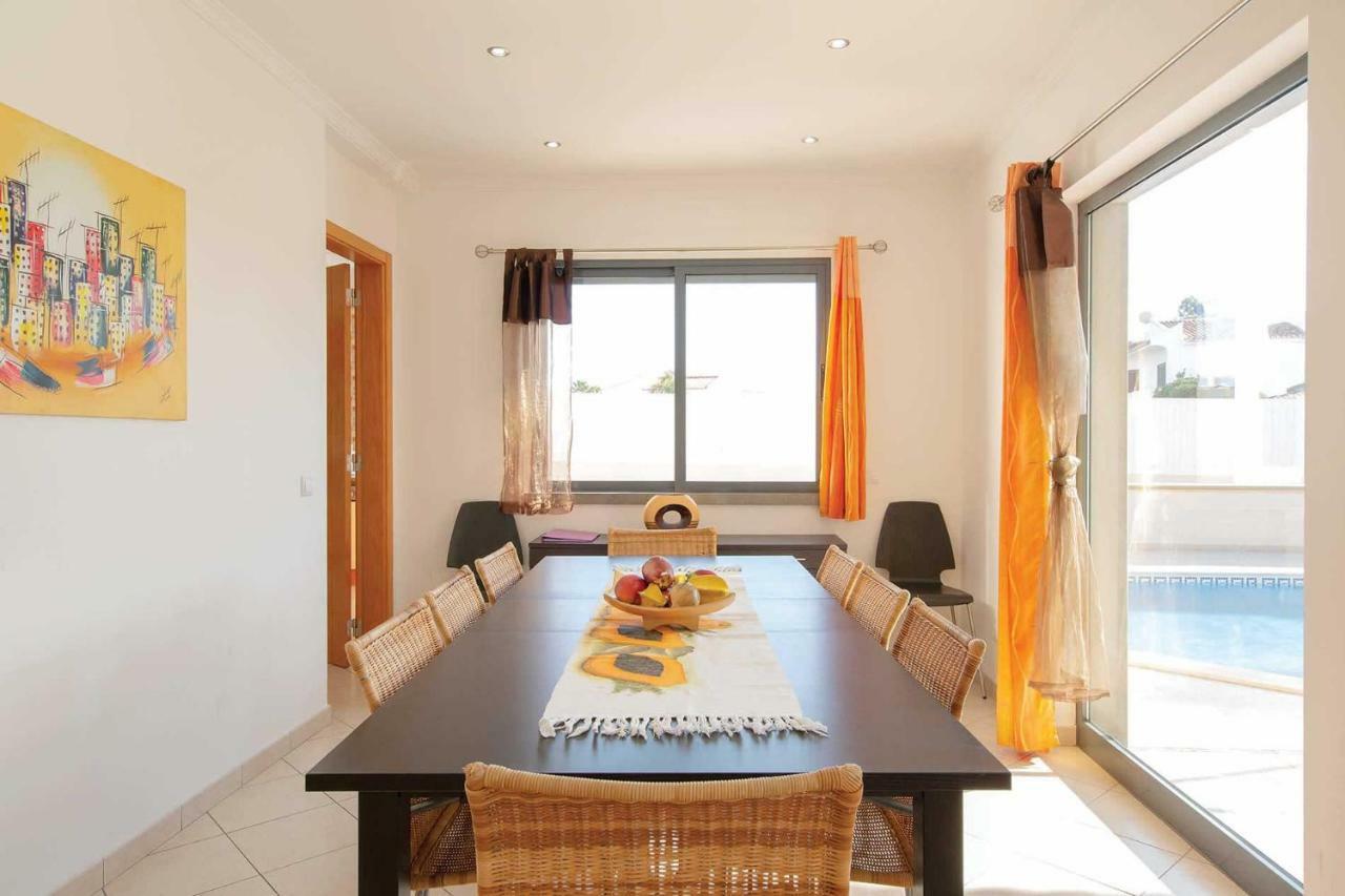 Villa Ruana - 5 Bedrooms On Suite- Free Out Door Hot Jacuzzi - By Bedzy Albufeira Zewnętrze zdjęcie